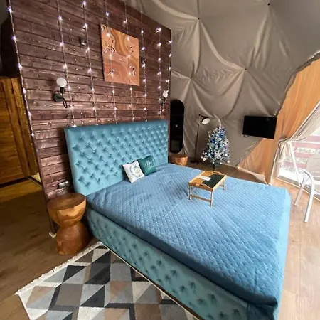 Karpatski Dzherela Hotell *