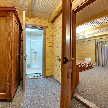 Karpatski Dzherela Hotel