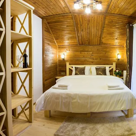 Karpatski Dzherela Hotel *