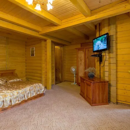 Karpatski Dzherela Hotell