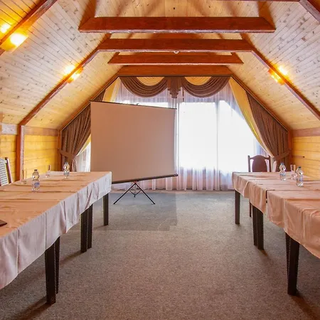 Karpatski Dzherela Hotel *