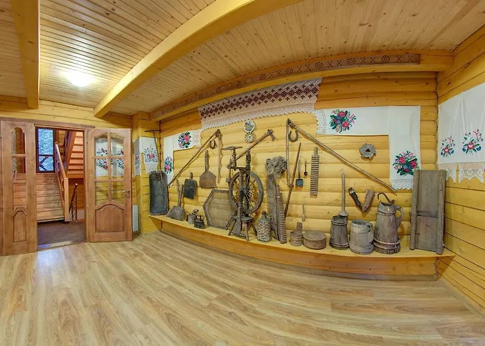 Karpatski Dzherela Otel