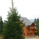 Karpatski Dzherela Hotel